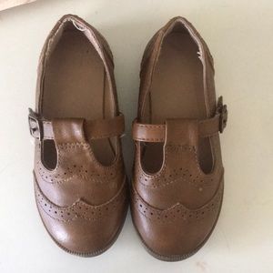 Old Navy Brown Oxford Mary Jane’s